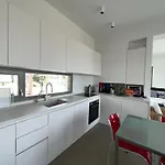 Seafront Serene 6 Bedrooms * Embourios (Milos)