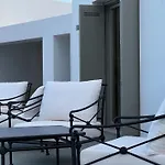 Willa Seafront Serene 6 Bedrooms
