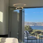 Seafront Serene 6 Bedrooms