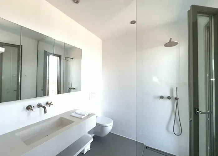 Villa Serene By Milos Concierge *