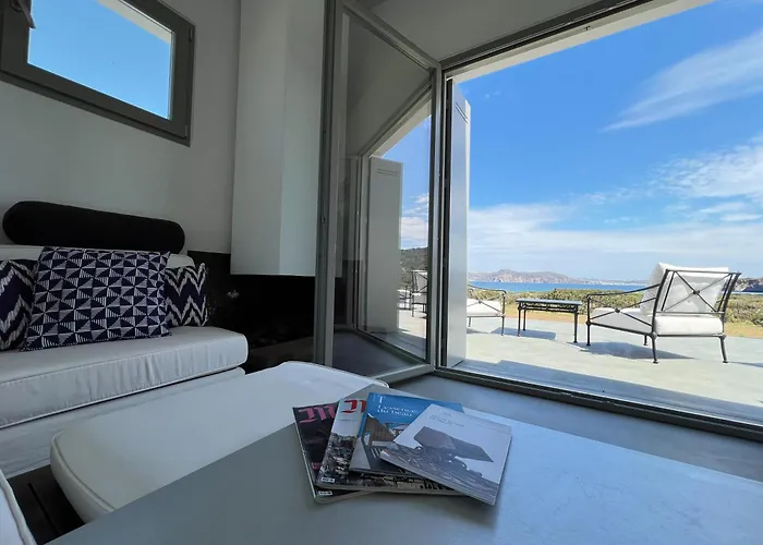 Villa Serene By Milos Concierge